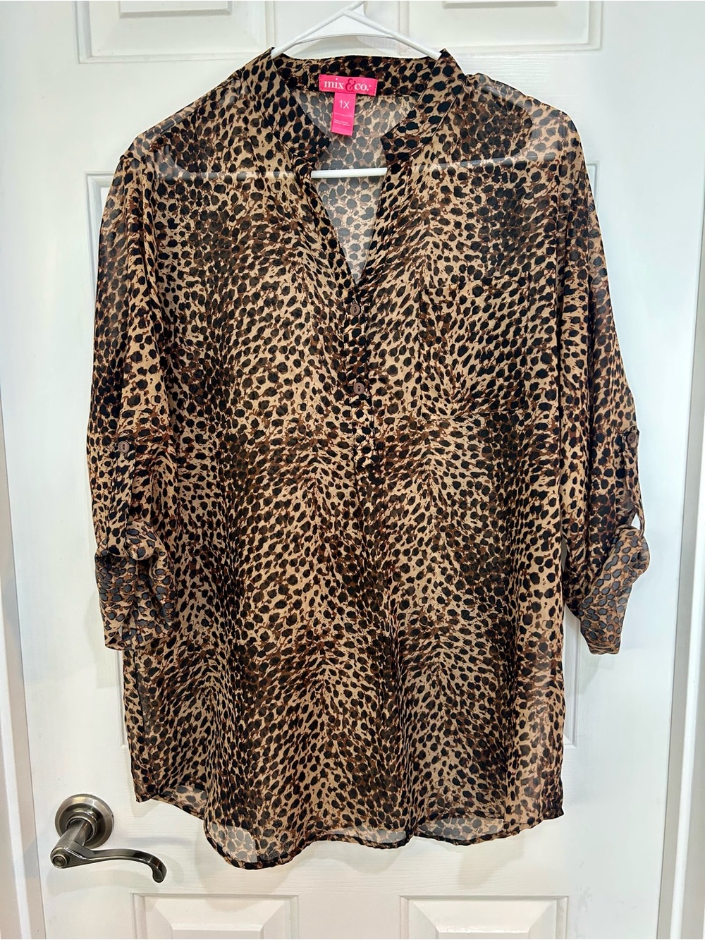 Mix & Co. Leopard Print Sheer Blouse 1X Roll-Tab 3/4 Sleeve V-Neck Tunic Top